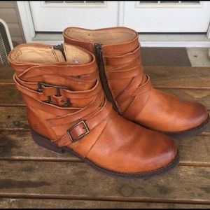 Frye Veronica Boot